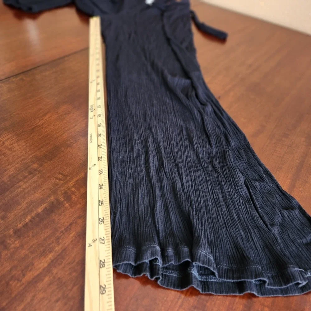 BECCA Cover Up Split‎ Leg Pants Size Medium Black Tie Front Beach Pool Cruise